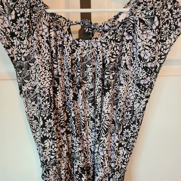 (344) Laura Conrad (LC) Woman's Cut Sleeve, back tie, Summer Dress / Belt,  (L) - Picture 8 of 16